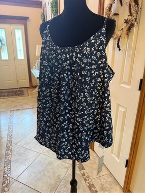 Emery Rose Floral Swing Tank Top 1XL NWT